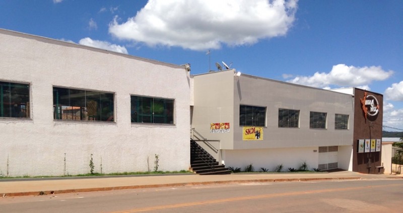 QUADRA BOLA DA VEZ - QUADRA, BOLICHE E RESTAURANTE